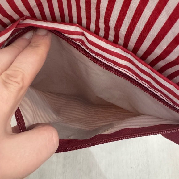 Amazon Pink and White Striped Travel Tote Bag - Picture 5 of 6